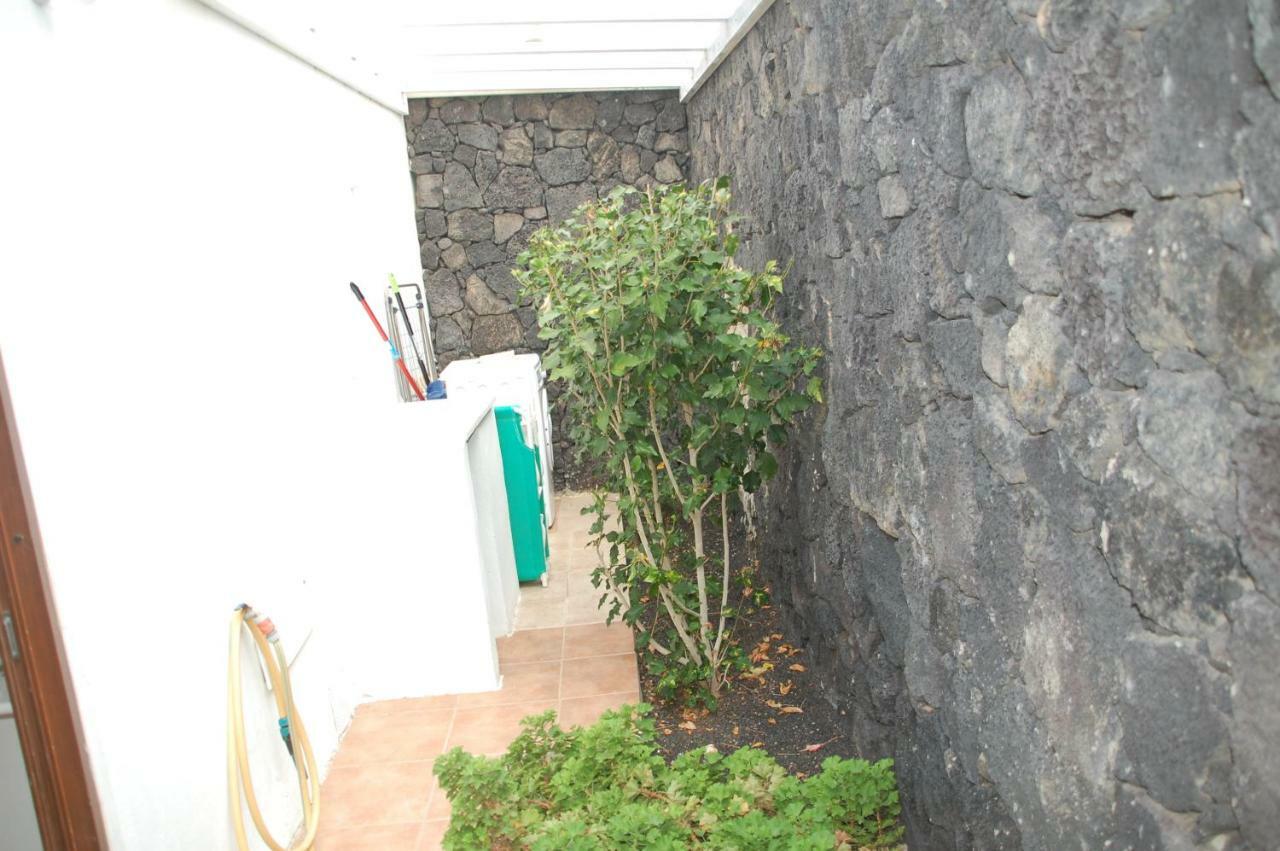 Villa Jupe Tias Exterior photo
